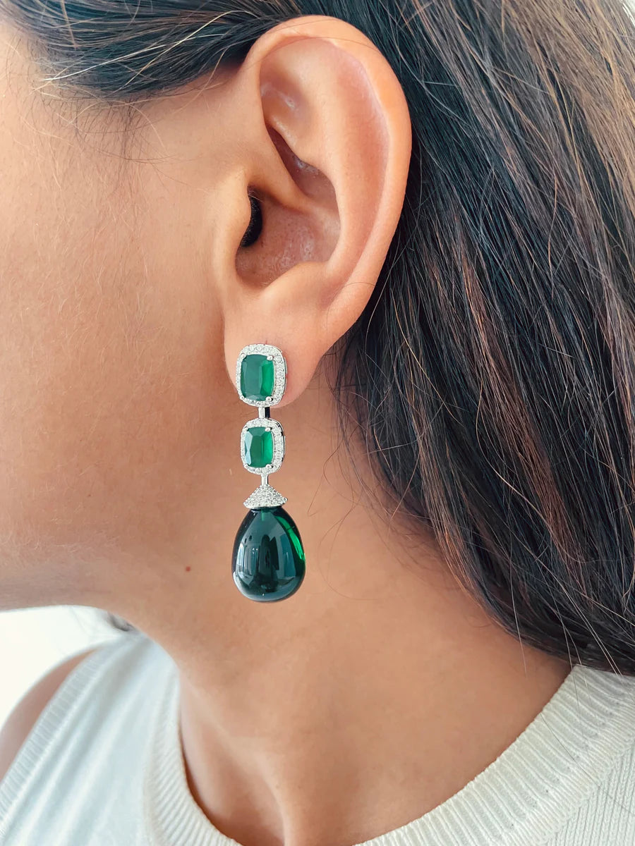 Maharani 2 Layer Diamond 2 Layer Emerald Setting & Emerald Cushion Cut with Zircon Detailing and Large Emerald Stone Necklace Set (2 Necklace & 2 Earrings)