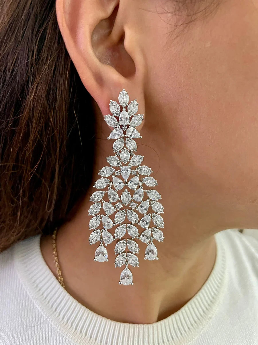 Maharani Heart & Diamond & Geometric Drops Statement Diamond Necklace Set (2 Necklace & 2 Earrings)