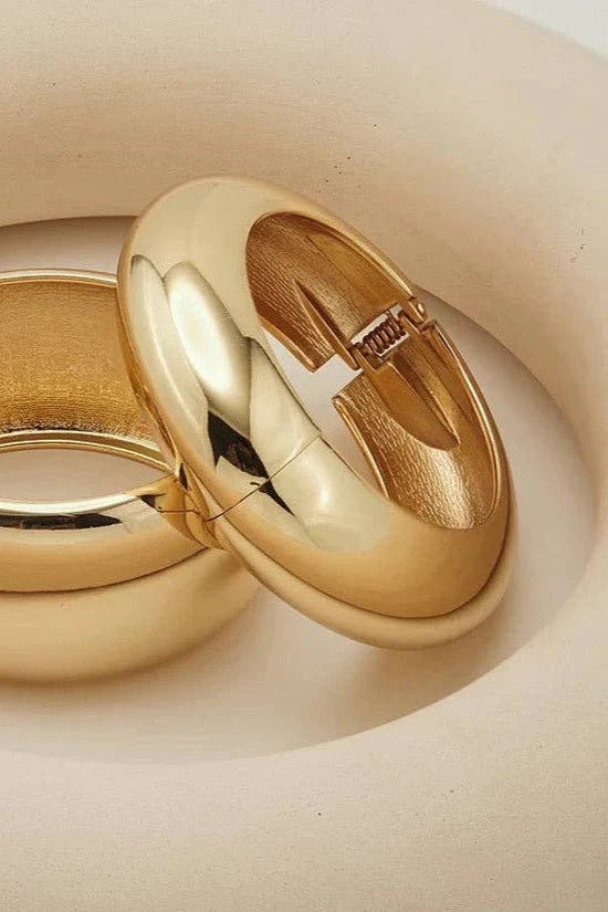 Blaise Statement Bangle: Gold